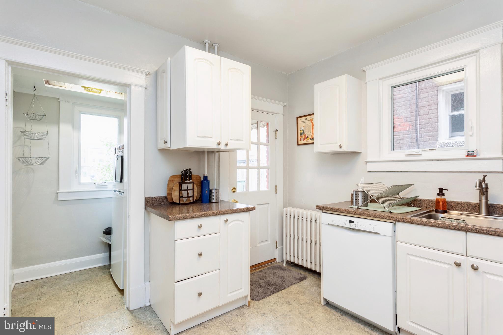4212 Evans Chapel Road Baltimore, MD 21211 - Photo 12 of 37 Kitchen