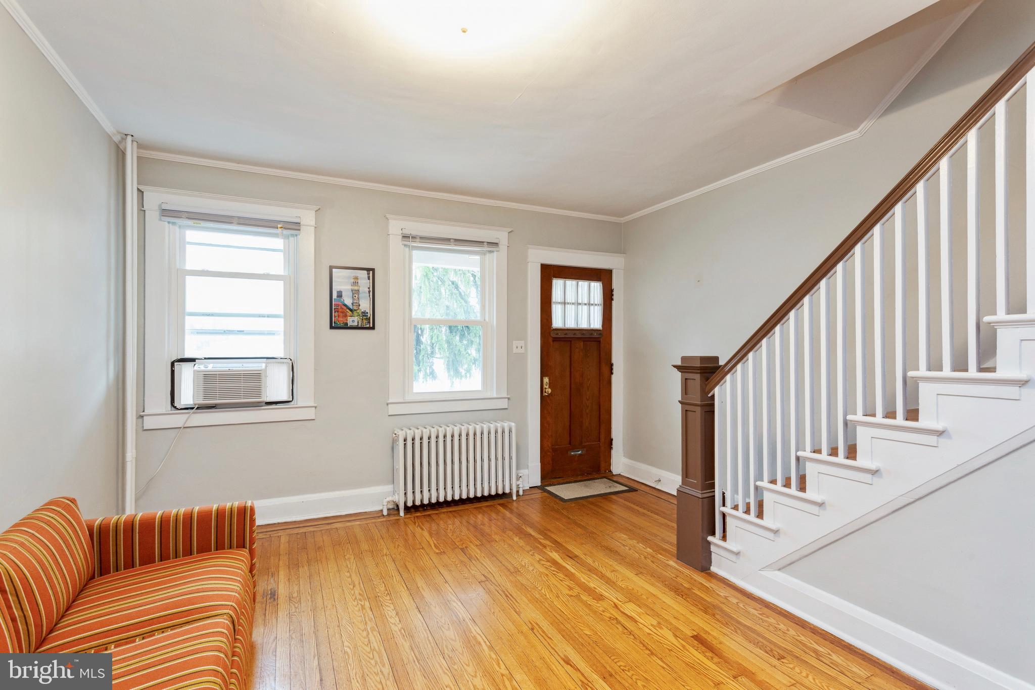 4212 Evans Chapel Road Baltimore, MD 21211 - Photo 3 of 37 Living Room