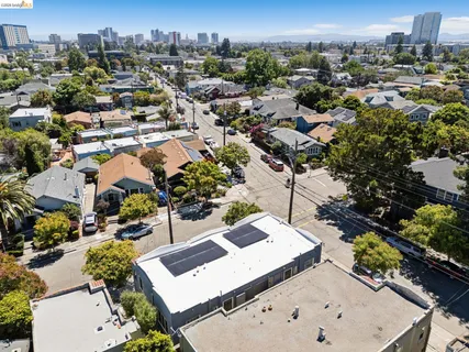$649,000 | 390 43rd Street, Oakland, CA 94609
