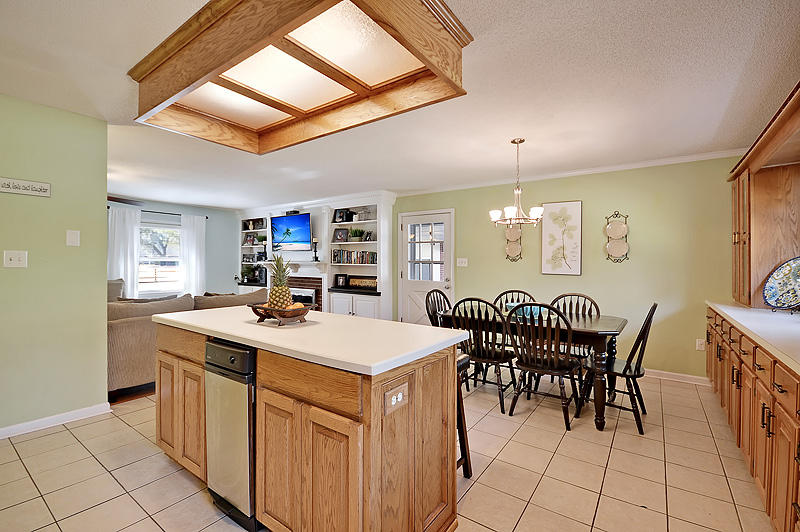 209 Whitesville Road Moncks Corner, SC 29461 - Photo 9 of 29 Dining Area