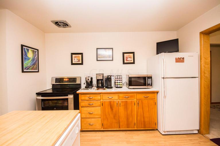 2764 Minerva Lake Road Columbus, OH 43231 - Photo 11 of 34 Gallery Image 11