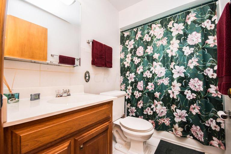 2764 Minerva Lake Road Columbus, OH 43231 - Photo 24 of 34 Gallery Image 24