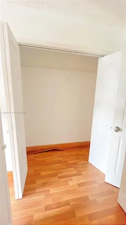 $2,400 | 1283 West 51st Place, Unit 12, Hialeah, FL 33012