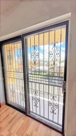 $2,400 | 1283 West 51st Place, Unit 12, Hialeah, FL 33012