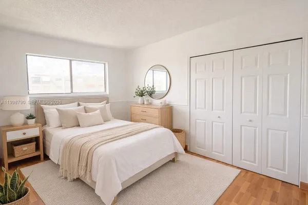 $2,400 | 1283 West 51st Place, Unit 12, Hialeah, FL 33012