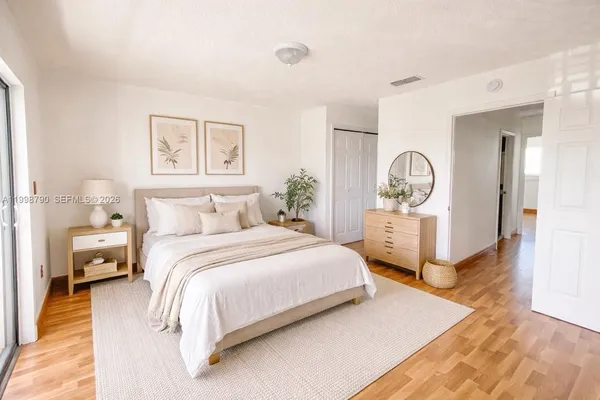 $2,400 | 1283 West 51st Place, Unit 12, Hialeah, FL 33012