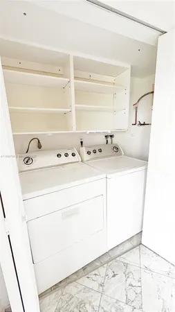 $2,400 | 1283 West 51st Place, Unit 12, Hialeah, FL 33012