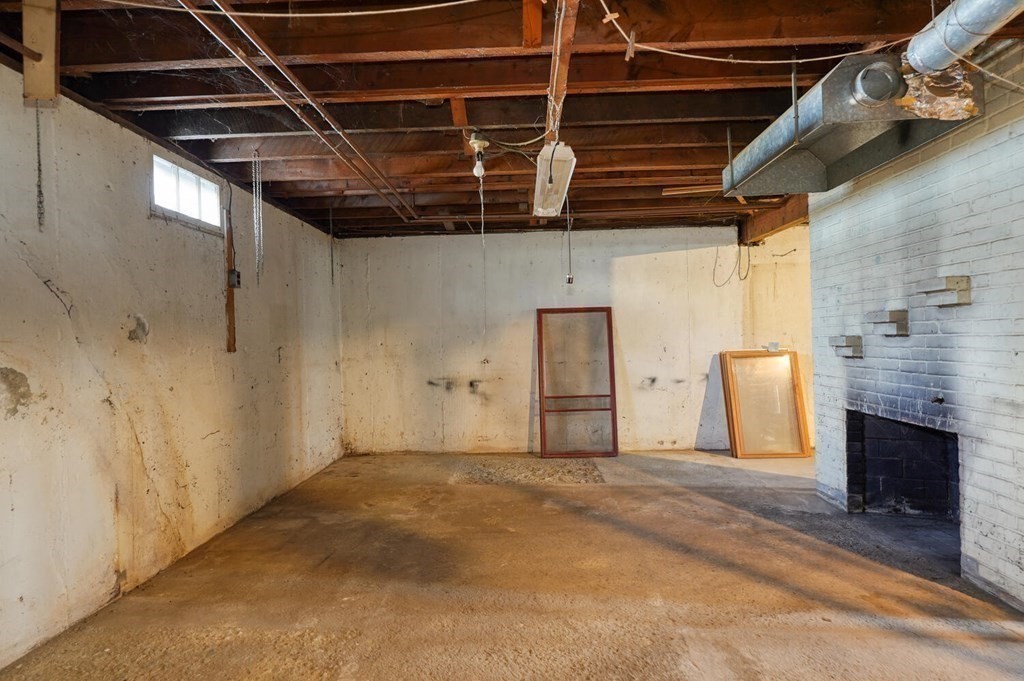 9 Chestnut Hill Road Northborough, MA 01532 - Photo 24 of 25 Gallery Image 24