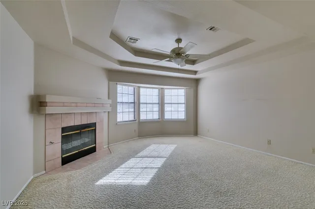 $2,700 | 224 Garfield Drive, Henderson, NV 89074