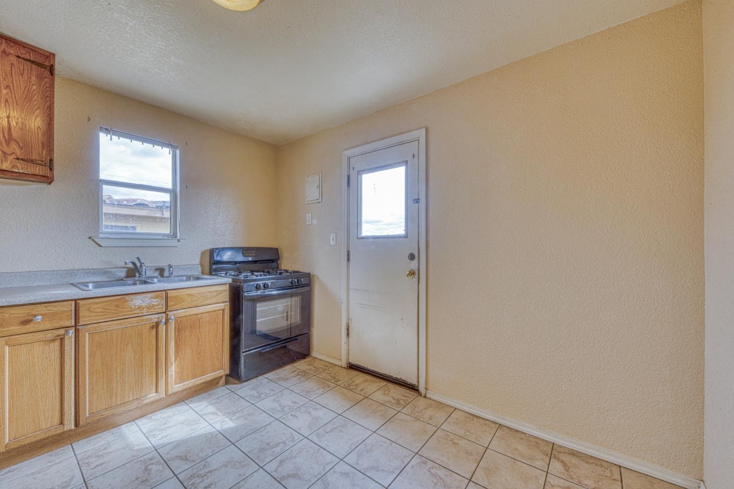 431 Espinosa Road Salinas, CA 93907 - Photo 90 of 96 Gallery Image 90