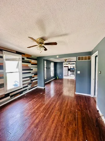 $104,900 | 411 East Hamilton Street, Odell, IL 60460