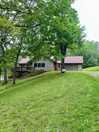 $369,000 | 520 Christopher Drive, Perryville, MO 63775