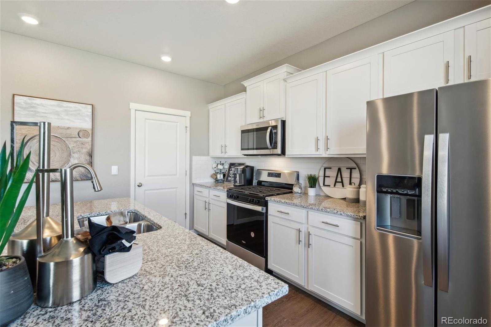 3337 Belleville Ridge Road Elizabeth, CO 80107 - Photo 12 of 32 Gallery Image 12