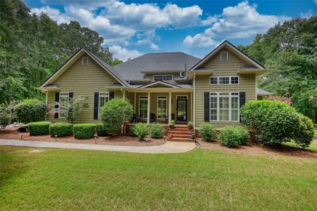 $595,900 | 10 Nicklaus Circle, Social Circle, GA 30025