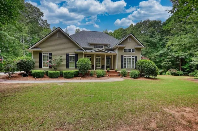 $595,900 | 10 Nicklaus Circle, Social Circle, GA 30025