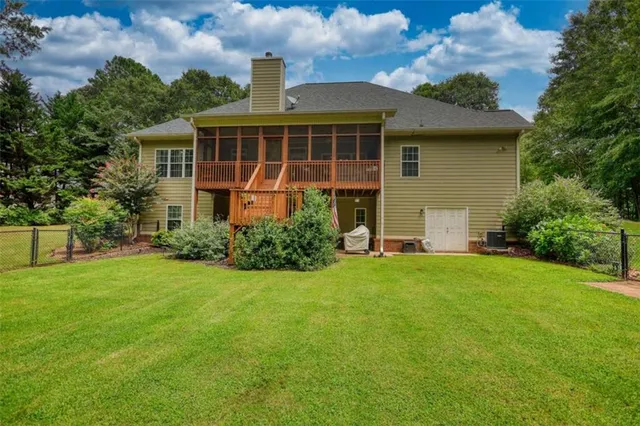 $595,900 | 10 Nicklaus Circle, Social Circle, GA 30025