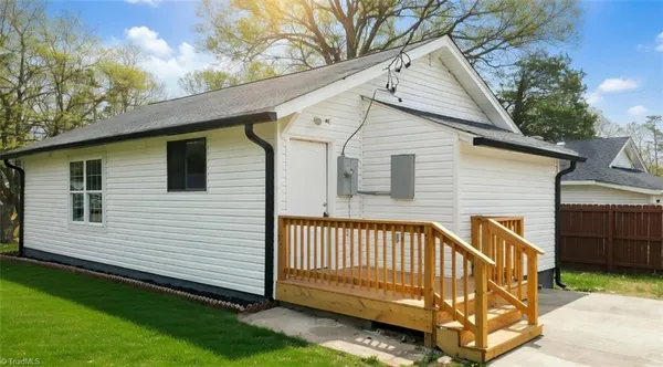 $205,000 | 2814 Triangle Lake Road, High Point, NC 27260