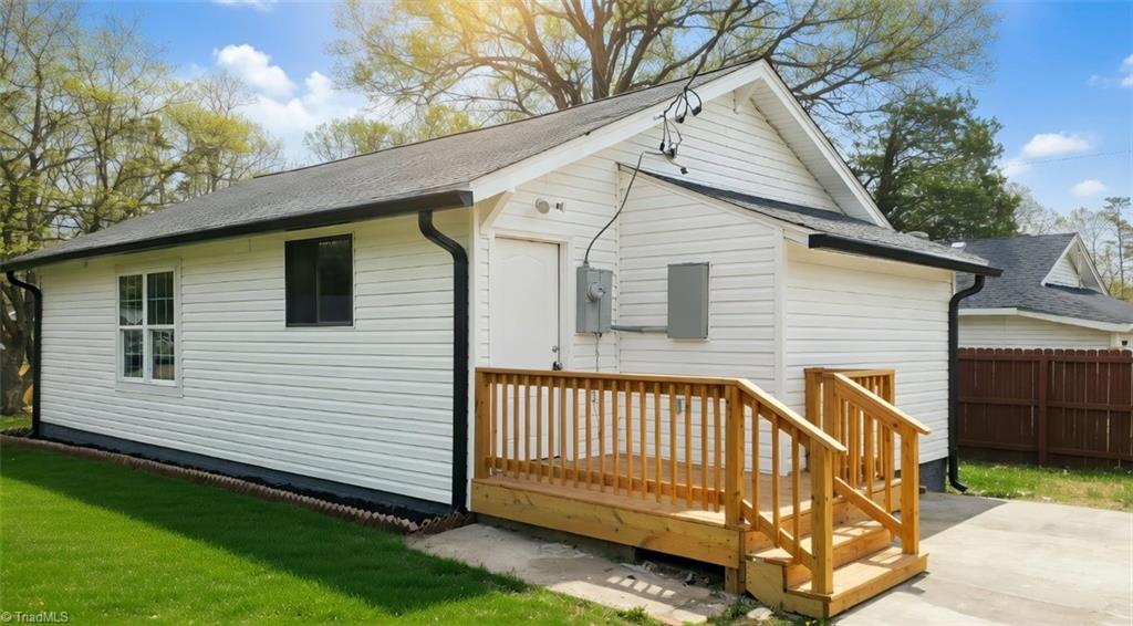 2814 Triangle Lake Road High Point, NC 27260 - Photo 2 of 13 Used artificial intelligence to enhance lighting and add colors.