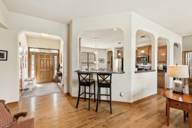 $525,000 | 2844 Oakmont Drive, East Troy, WI 53120