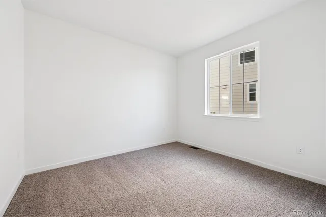 $789,950 | 2124 South Ider Way, Aurora, CO 80018