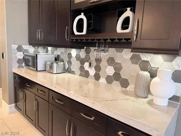 $6,450 | 394 Highland Hills Court, Las Vegas, NV 89148