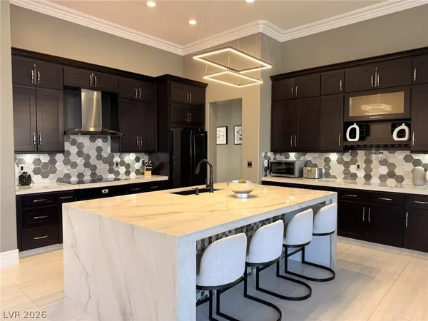 $6,450 | 394 Highland Hills Court, Las Vegas, NV 89148