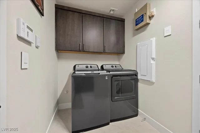 $915,000 | 4262 Swift Street, Las Vegas, NV 89135