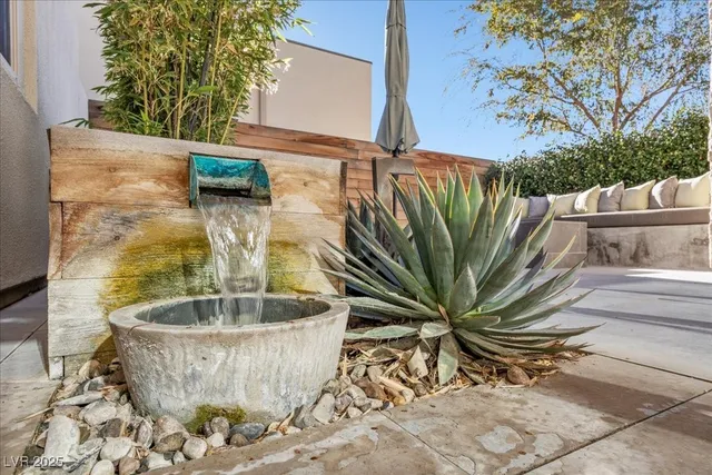 $915,000 | 4262 Swift Street, Las Vegas, NV 89135