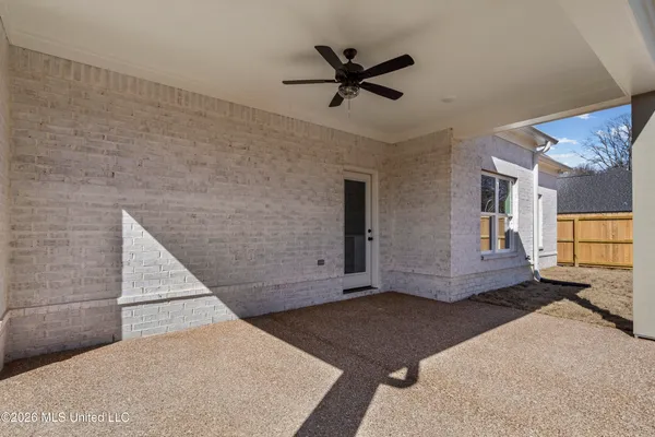 $445,000 | 2952 Eden Lane, Nesbit, MS 38651