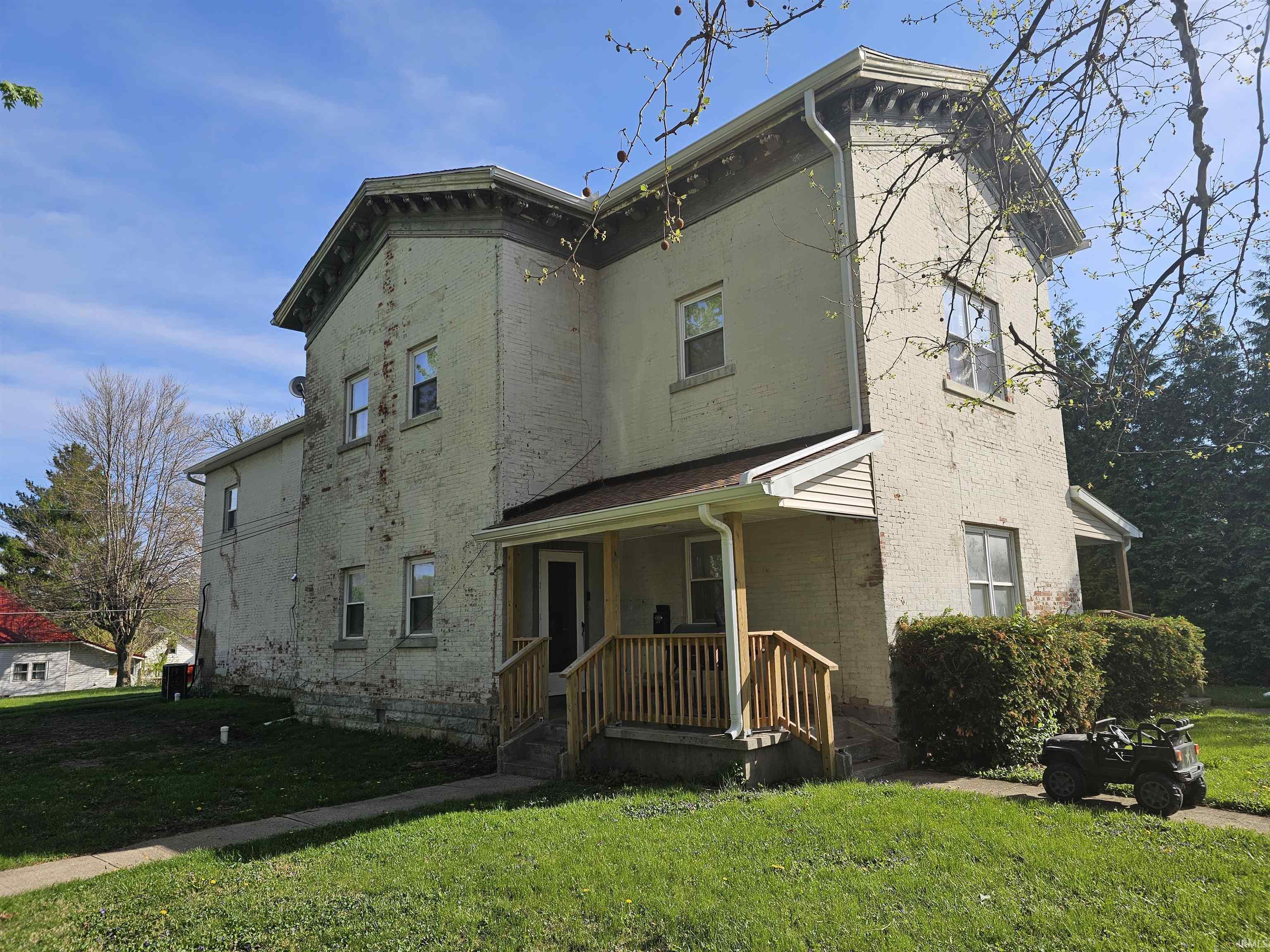 1600 High Street Logansport, IN 46947 - Photo 2 of 35