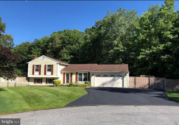 $443,500 | 12615 Indian Lane, Waldorf, MD 20601