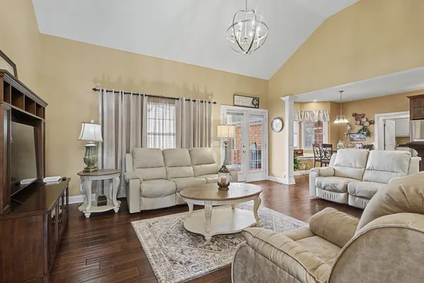 $659,999 | 117 Bloomsbury Drive, Portland, TN 37148