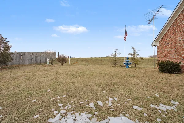 $659,999 | 117 Bloomsbury Drive, Portland, TN 37148