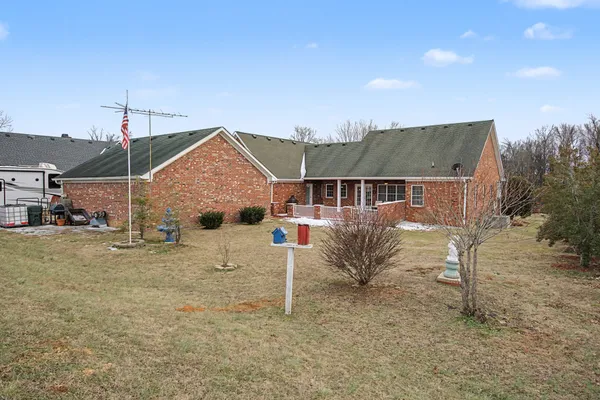 $659,999 | 117 Bloomsbury Drive, Portland, TN 37148