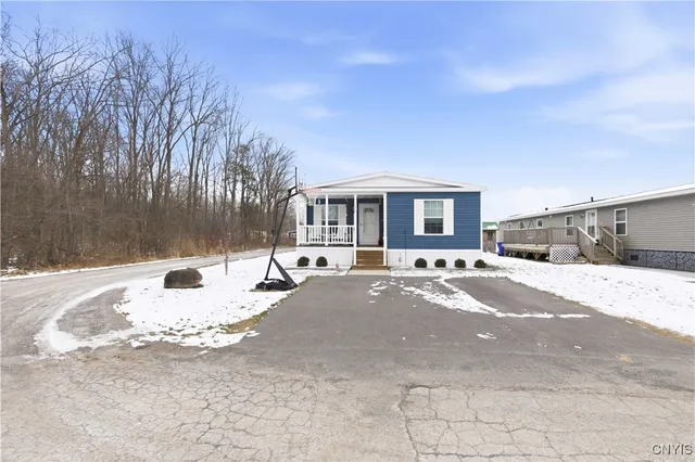 $139,000 | 132 Oakleaf Drive, Brutus, NY 13166