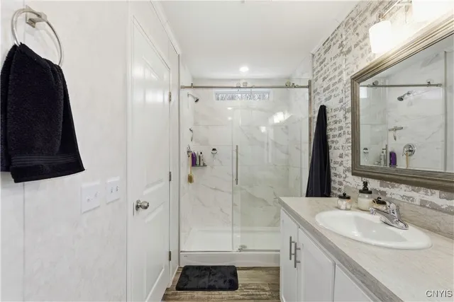 $139,000 | 132 Oakleaf Drive, Brutus, NY 13166