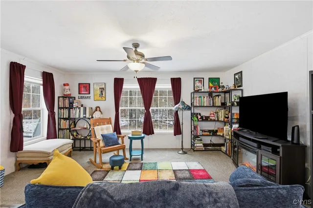 $139,000 | 132 Oakleaf Drive, Brutus, NY 13166