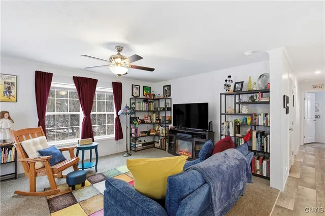 $139,000 | 132 Oakleaf Drive, Brutus, NY 13166