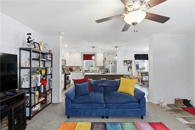 $139,000 | 132 Oakleaf Drive, Brutus, NY 13166