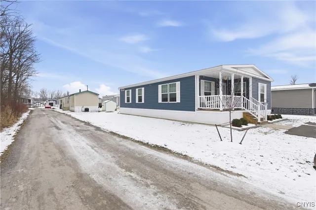 $139,000 | 132 Oakleaf Drive, Brutus, NY 13166