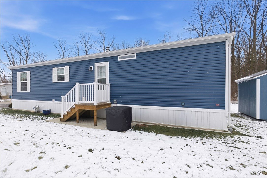 132 Oakleaf Drive Brutus, NY 13166 - Photo 8 of 41