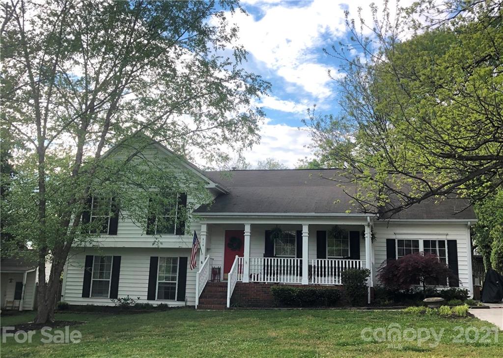 314 Spring Street Davidson, NC 28036 - Photo 1 of 15 Gallery Image 1