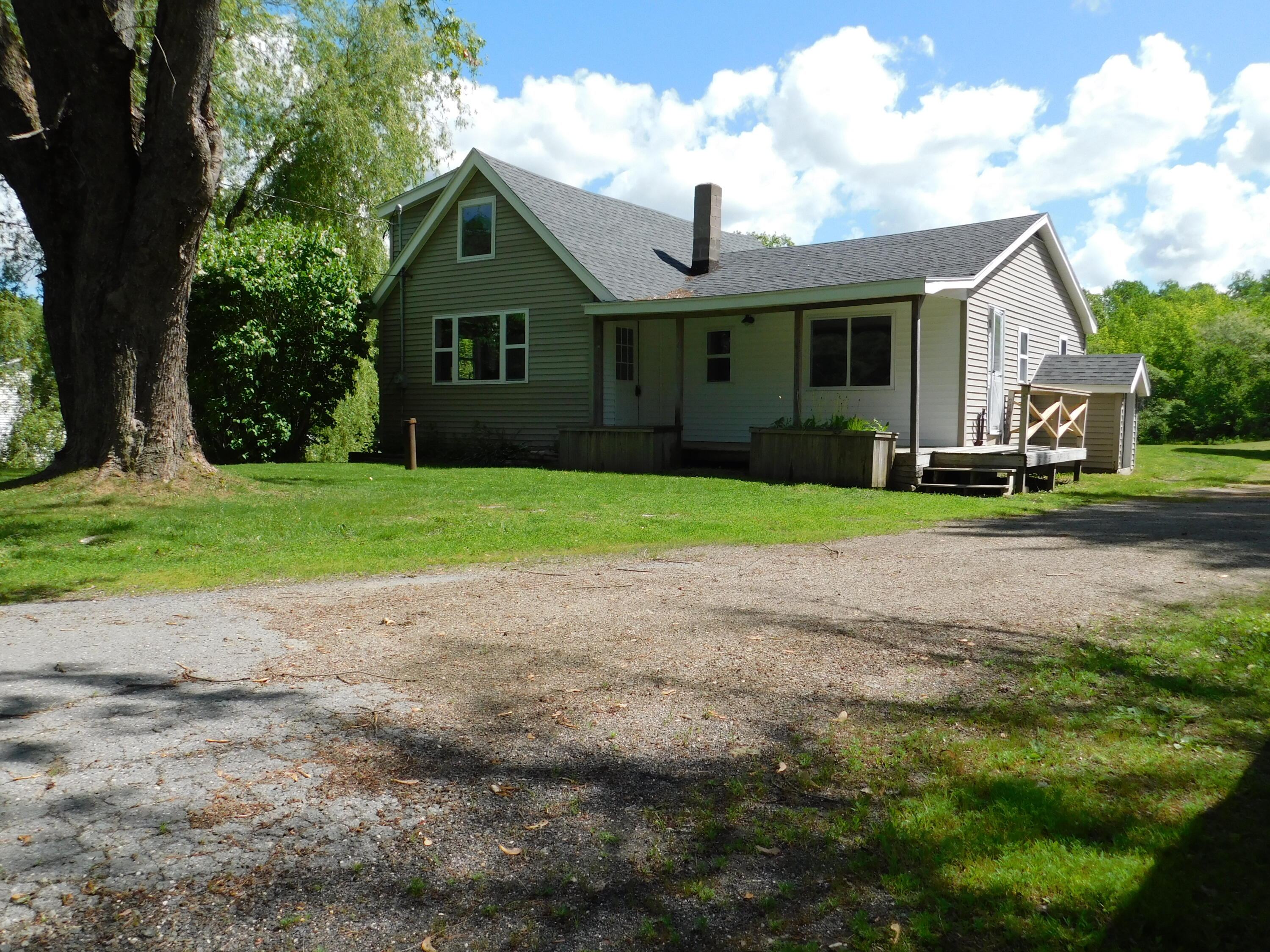 369 River Road Bucksport, ME 04416 - Photo 1 of 44 DSCN1105