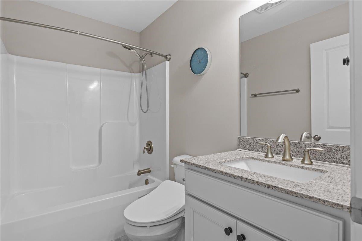 556 Zephyr Road Williston, VT 05495 - Photo 29 of 45