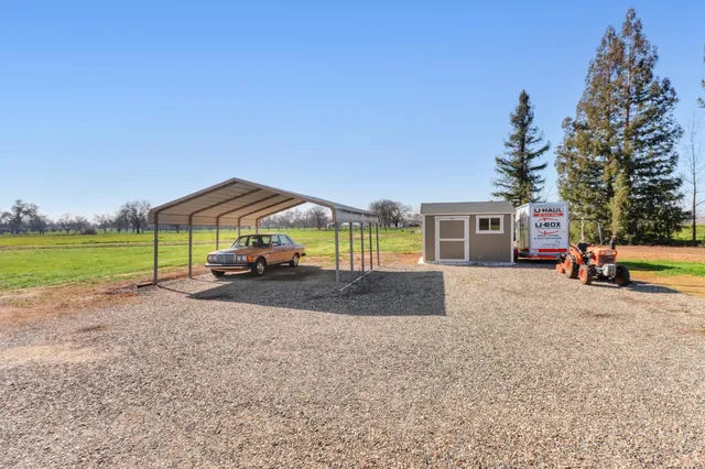 $897,000 | 12412 Plum Lane, Wilton, CA 95693