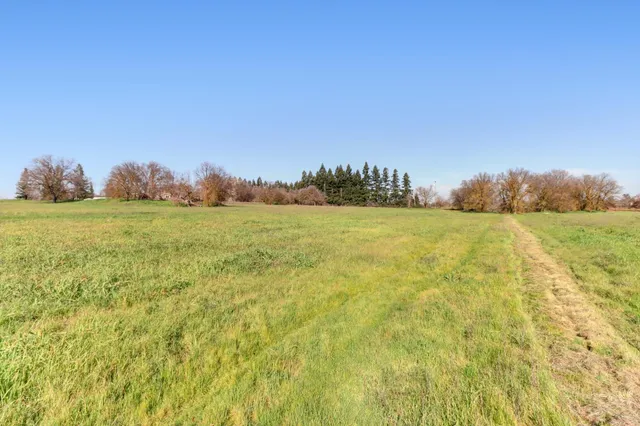 $897,000 | 12412 Plum Lane, Wilton, CA 95693