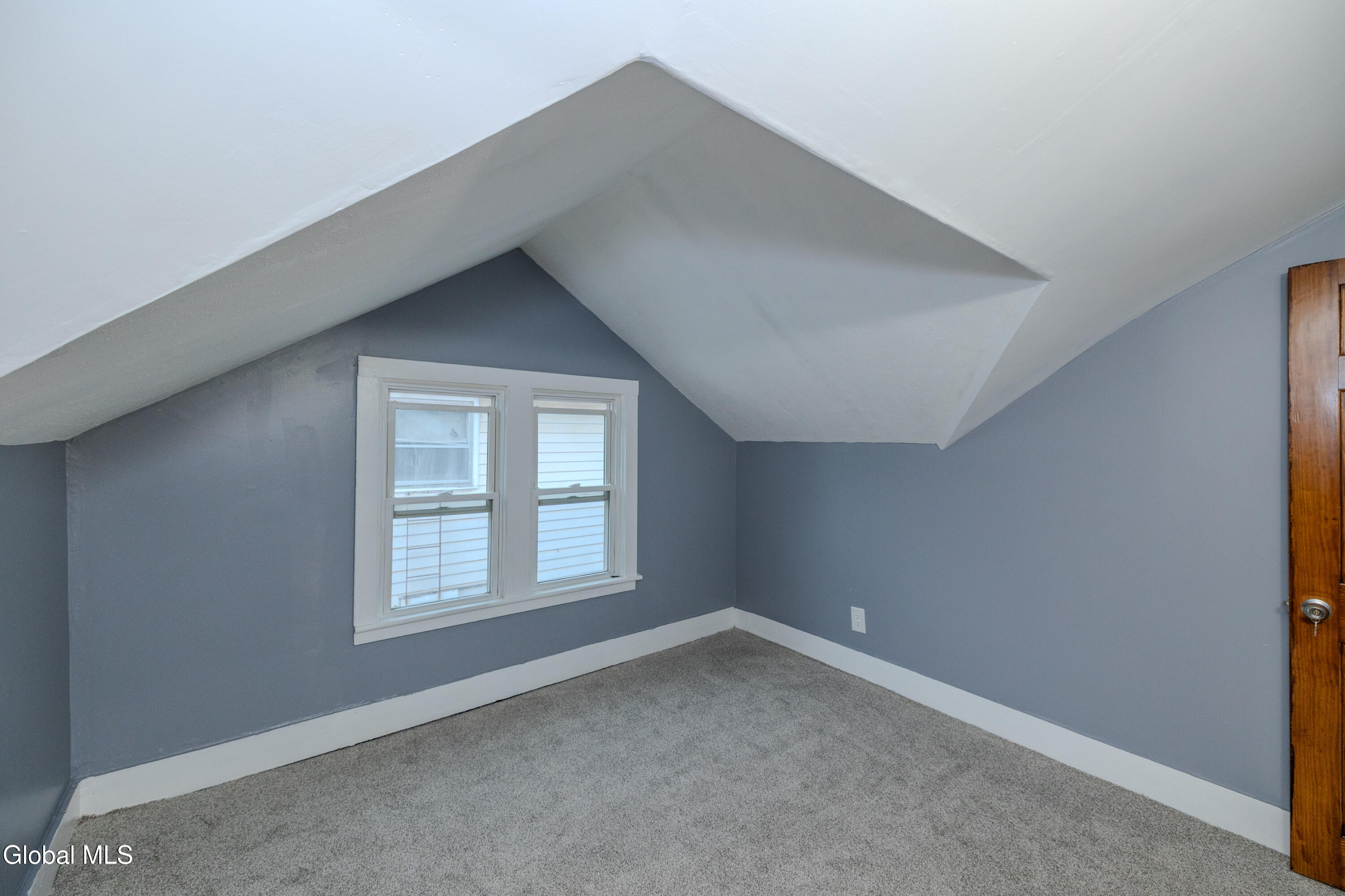 755 Curry Road Rotterdam, NY 12306 - Photo 14 of 40 0S4A6741