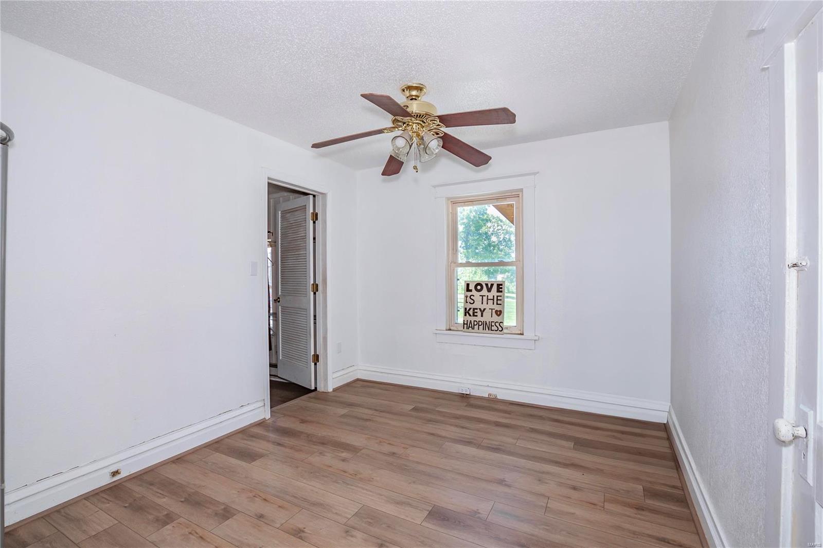 10588 Lackland Road St. Louis, MO 63114 - Photo 16 of 22 Gallery Image 16