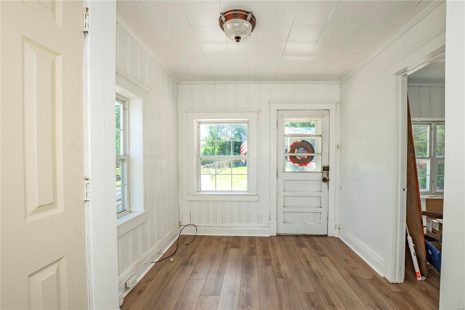 10588 Lackland Road St. Louis, MO 63114 - Photo 19 of 22 Gallery Image 19