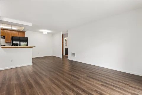 $345,000 | 432 Edgehill Lane, Unit 157, Oceanside, CA 92054